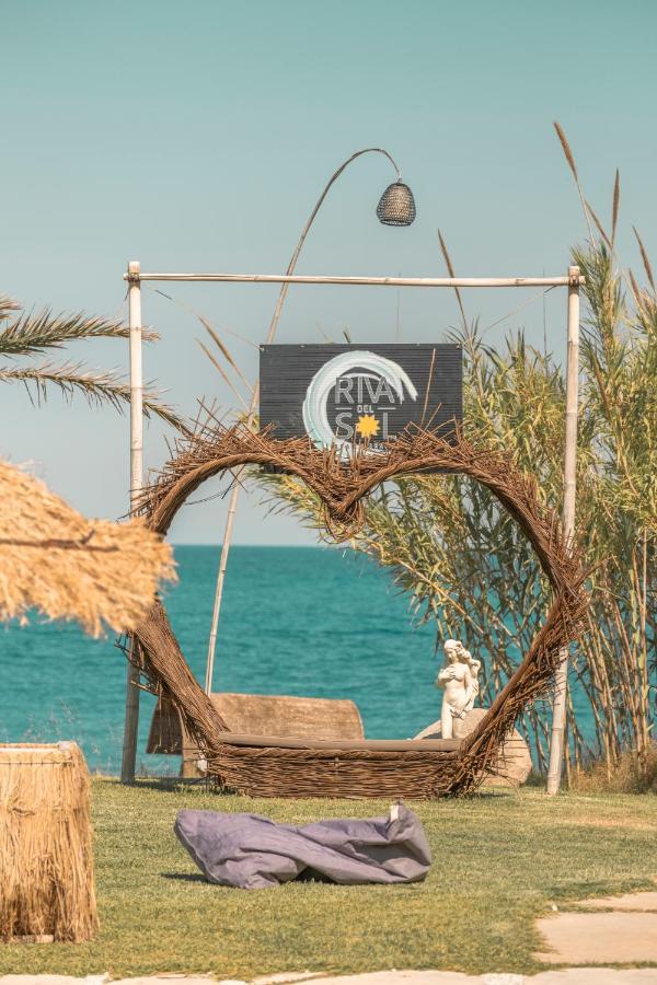 Riva Del Sol Beach Resort Santa Caterina dello Ionio Buitenkant foto